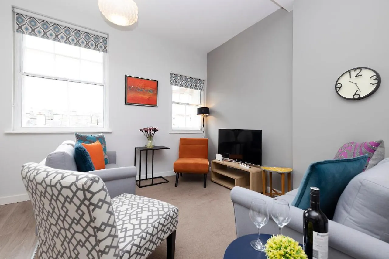 Apartament Altido Stylish 4-Bed Flat In Old Town Edynburg Wielka Brytania